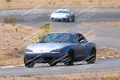 media/May-31-2025-CalClub SCCA (Sat) [[2c1a04e1ee]]/Qualifying/Group 1/Turn 4/